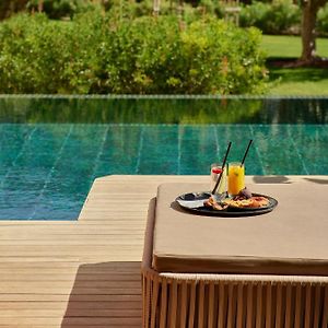 Deluxe Garden Room Swim Up